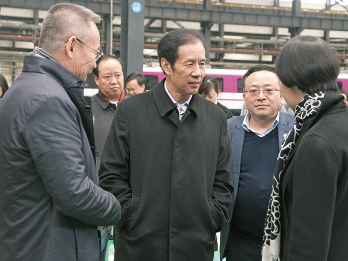  原四川省人大副主任陈光志一行莅临四川发展dg视讯股份调研指导工作,公司董事长肖光辉陪同